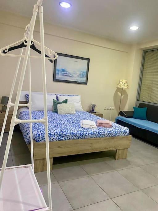 Cozy Apartment Near To The Airport Kouvarás Exterior foto